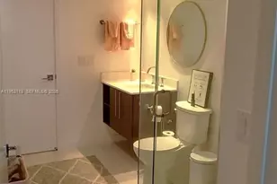 7661 NW 107th Ave, Doral, FL 33178 - Photo 23