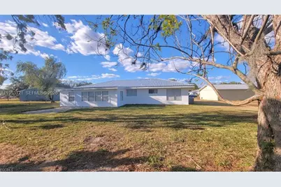 4008 Rye Ct, Labelle, FL 33935 - Photo 3