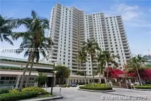 701 Brickell Key Blvd, Miami, FL 33131 - Photo 5