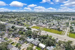 6629 Sheridan St, Hollywood, FL 33024 - Photo 9