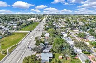 6629 Sheridan St, Hollywood, FL 33024 - Photo 13