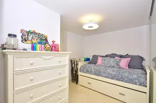 17201 Collins Ave, Sunny Isles Beach, FL 33160 - Photo 23