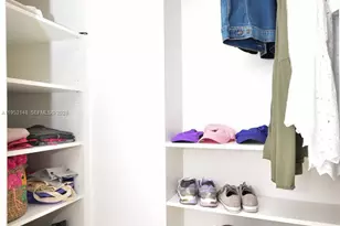 17201 Collins Ave, Sunny Isles Beach, FL 33160 - Photo 19