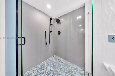 1200 NE Miami Gardens Dr #219W, Miami, FL 33179 - Photo 15