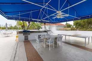 3598 Yacht Club Dr, Aventura, FL 33180 - Photo 35