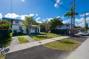 742 NW 70th St, Miami, FL 33150 - Photo 27