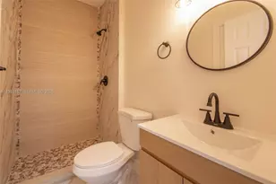 742 NW 70th St, Miami, FL 33150 - Photo 11