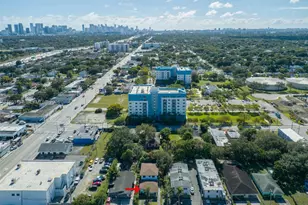 742 NW 70th St, Miami, FL 33150 - Photo 29