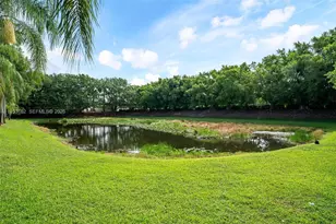 1528 Veracruz Ln, Weston, FL 33327 - Photo 23