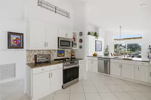 3536 Hudson Ln, Boynton Beach, FL 33436 - Photo 21