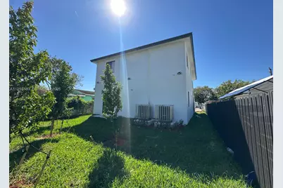 1749 NW 69th St #1, Miami, FL 33147 - Photo 9