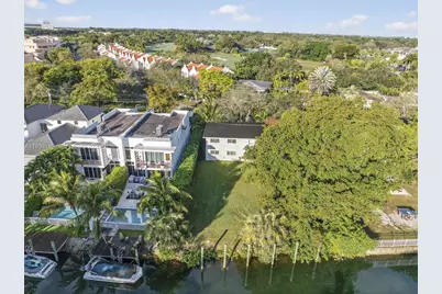 4851 University Dr, Coral Gables, FL 33146 - Photo 43