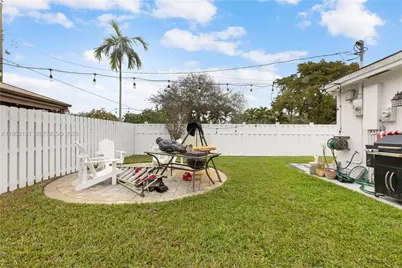 880 Oriole Ave #0, Miami Springs, FL 33166 - Photo 35