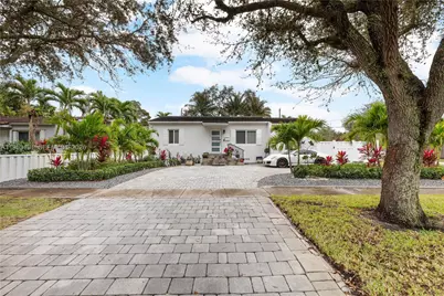 880 Oriole Ave #0, Miami Springs, FL 33166 - Photo 1
