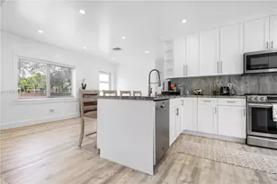 880 Oriole Ave, Miami Springs, FL 33166 - Photo 21