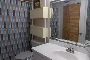 1400 SW 124th Terrace, Pembroke Pines, FL 33027 - Photo 11