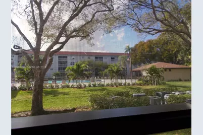 1400 SW 124th Ter #111Q, Pembroke Pines, FL 33027 - Photo 19