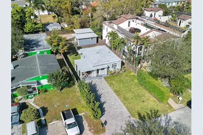 607 SW 10th St, Fort Lauderdale, FL 33315 - Photo 5