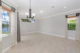 2021 SW 176th Ave, Miramar, FL 33029 - Photo 11