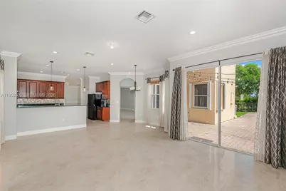 2021 SW 176th Ave, Miramar, FL 33029 - Photo 13