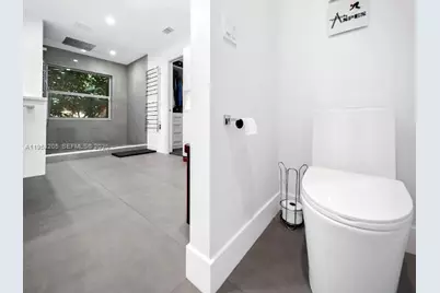 17433 S.E. Indian Hills Drive #17433, Tequesta, FL 33469 - Photo 35