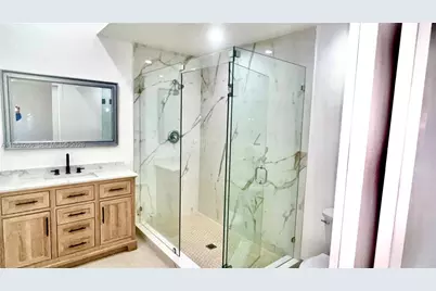 6637 NW 178th Ter, Hialeah, FL 33015 - Photo 5