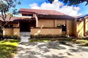 6637 NW 178th Terrace, Hialeah, FL 33015 - Photo 1
