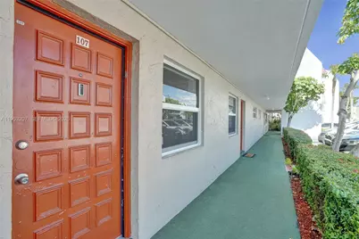 3511 E Inverrary Dr #107, Lauderhill, FL 33319 - Photo 7