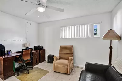 3511 E Inverrary Dr #107, Lauderhill, FL 33319 - Photo 17