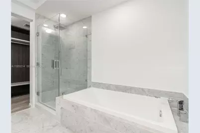 801 S Miami Ave #4709, Miami, FL 33130 - Photo 11