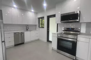 13380 NW 32nd Ave, Opa Locka, FL 33054 - Photo 5