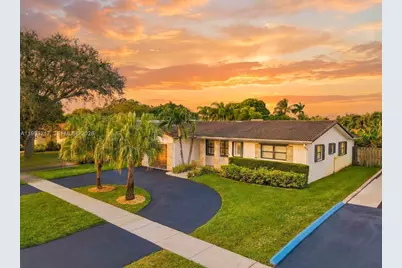 5117 Cleveland St, Hollywood, FL 33021 - Photo 1