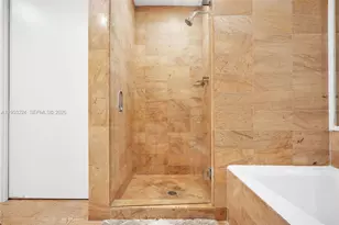 1395 Brickell Ave, Miami, FL 33131 - Photo 29