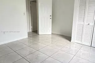 17650 NW 68th Ave, Hialeah, FL 33015 - Photo 13