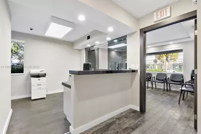 2482 SW Secoffee Ter, Miami, FL 33133 - Photo 9