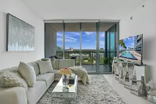 601 NE 36th St, Miami, FL 33137 - Photo 13