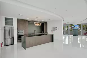 601 NE 36th St, Miami, FL 33137 - Photo 53