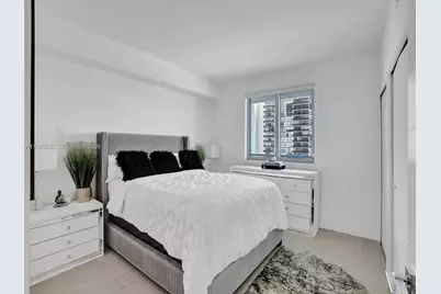 601 NE 36th St #1003, Miami, FL 33137 - Photo 25