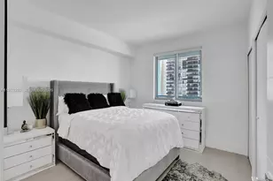 601 NE 36th St, Miami, FL 33137 - Photo 25