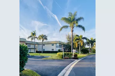 14 Vista Gardens Trl #103, Vero Beach, FL 32962 - Photo 1
