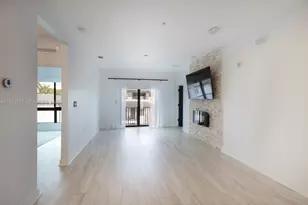 4740 NW 84th Ct, Doral, FL 33166 - Photo 7