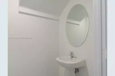 2683 SE 11th St, Homestead, FL 33035 - Photo 9