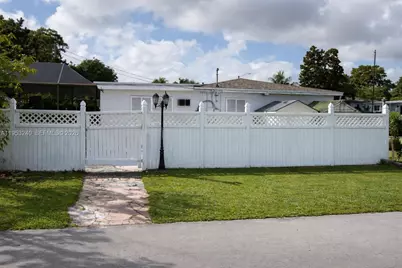 480 NE 109th St, Miami, FL 33161 - Photo 3