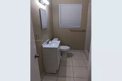 928 SW 8th Ave #1/2, Miami, FL 33130 - Photo 5