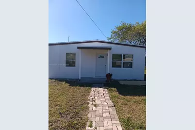 709 NW 10th Ave, Pompano Beach, FL 33060 - Photo 1