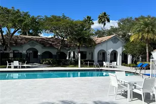 2600 S University Dr, Davie, FL 33328 - Photo 3