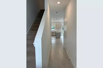 609 NW 6th Ter, Florida City, FL 33034 - Photo 9