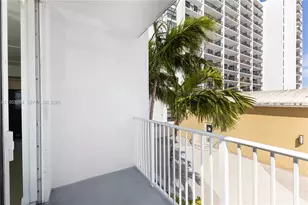 3180 SW 22nd St, Miami, FL 33145 - Photo 7