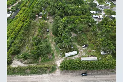 15805 SW 197th Ave, Miami, FL 33187 - Photo 3