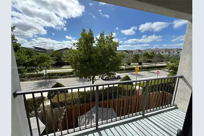 7809 NW 104th Ave #28, Doral, FL 33178 - Photo 11